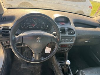 Peugeot 206 1.6hdi - 8