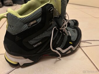 Turisticke Topanky Adidas Terrex Gore-Tex 38 2/3 , 5,5 - 8