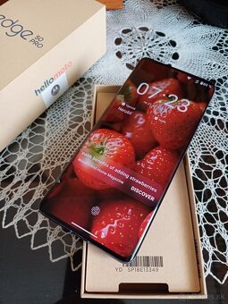 Motorola Edge 50 PRO, NOVÝ - 8