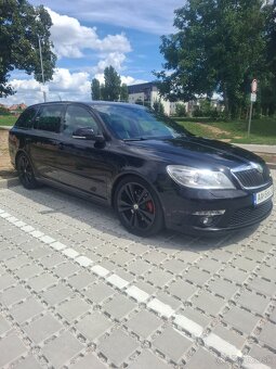 Octavia combi RS 2.0tsi dsg - 8