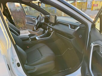 Toyota Rav4 4x4 Hybrid Selection 2024 - 8