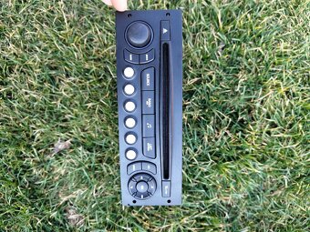 Náhradné diely Peugeot 207 - 8