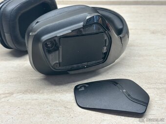 Logitech G935 Wireless 7.1 Surround Sound LIGHTSYNC - 8