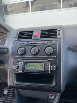 Volkswagen Touran 2.0 TDI Comfortline MT6 - 8