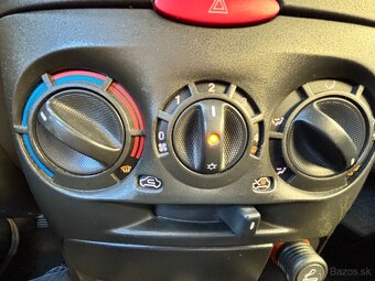 Fiat Punto 1,2 búrané  3 dverové - 8
