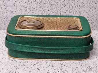 Exportná verzia Comet-9 Commodore ☆ Tesla starožitné radio - 8