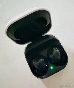 predám  HODINKY SAMSUNG GEAR S3 + SLÚCHADLÁ - 8