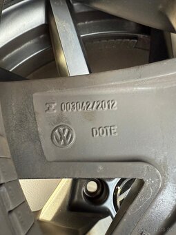 ORIGINAL VW TOUAREG 3 DISKY 5x112 R20 285/45 R20 LETO - 8