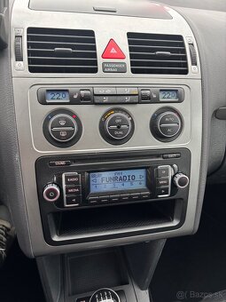 Volkswagen Touran 1.9 tdi 77kw - 8