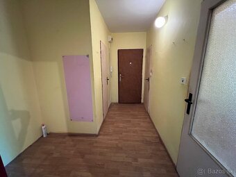 Na predaj veľký 2 izbový byt, Nové Zámky - 8