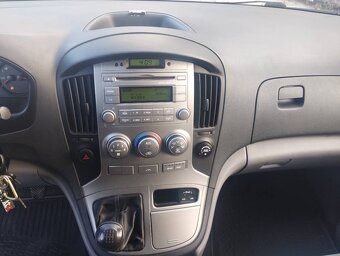 Hyundai H1 H-1 2.5 CRDi Tour 8 miest - 8