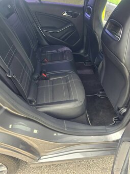 Mercedes CLA 220 CDI 4matic - 8