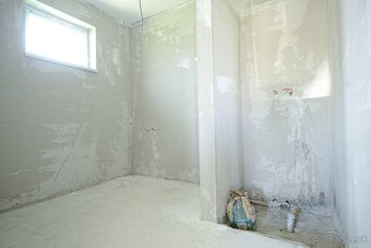 33Reality | Na predaj 3.izbový rodinný dvojdom v Dun Streda. - 8