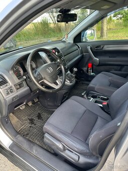 Predám Hondu CR-V - 8