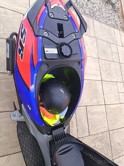 APRILIA SR50 Racing - 8