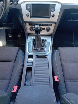 Volkswagen passat - 8