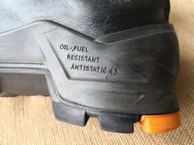 Pracovna obuv UVEX 43 - 8