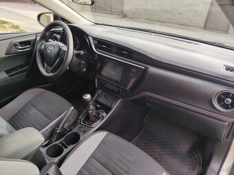 Toyota Auris 1.6i 2017 - 8