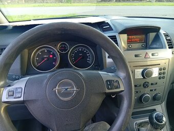 Opel Zafira B 1.9 CDTI - 8