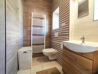 Kompletne zariadený byt pri Holiday Inn, skvelé bývanie a - 8