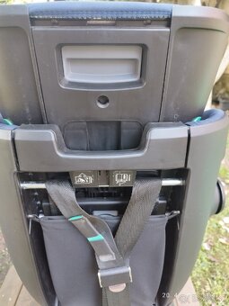 Britax Römer Advansafix i-size 76 - 150cm - 8