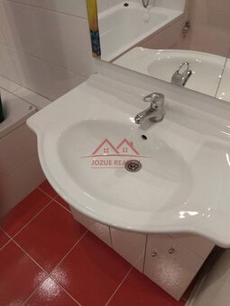 1 IZBOVÝ BYT NA PRENÁJOM, VIEDENSKÁ UL., SÍDL.ŤAHANOVCE, KE - 8