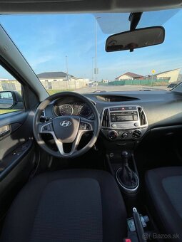 Predám Hyundai i20 1.2, vo výbornom stave - 8