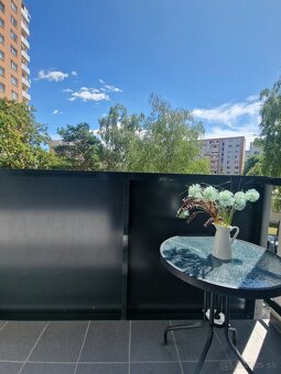 Štýlový 2-izbák s dvomi balkónmi na Juhu – Topoľčany - 8