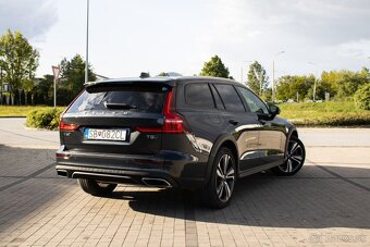 Volvo V60 Cross Country 2.0 AWD 184kW - 8