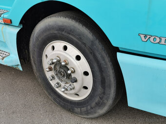 Prodám tahač návěsů VOLVO VVN EURO 3 retardér - 8