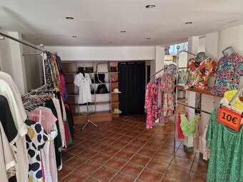 Predám zaridenie, busty, torzá, vešiakové systémy, stojany - 8