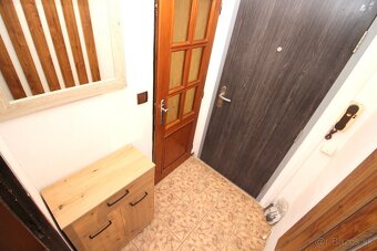 PRENÁJOM 1 IZB BYT M. Okružná Partizánske - 8