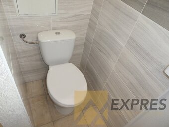 RK EXPRES - predaj 3 izbový tehlový byt v Handlovej, ul.29.a - 8