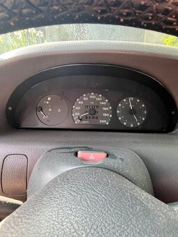 Predám Fiat Punto 1,1 benzín - 8