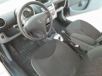 Peugeot 107 automat r.v 2010 benzín Klimatizácia - 8