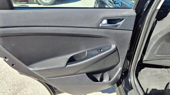 Hyundai Tucson 1.7 CRDi Family - 8