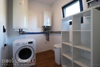 Veľký 3-izb.byt + parkovanie, vlast. kúrenie, fotovoltaika - 8