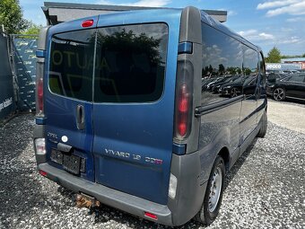 🚐 Opel Vivaro 1.9 CDTI (2007) - 8