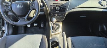 Honda Civic 1.8 - 8