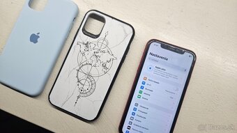 Apple iPhone 11 RED product 64GB - nová batéria - 8