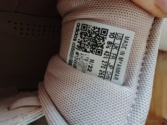 Adidas court revival 42 2/3 - 8