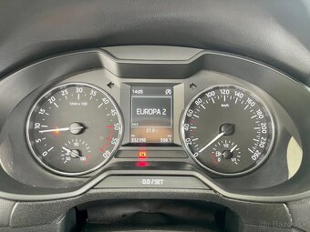 Škoda octavia 3 2.0tdi 110kw - 8