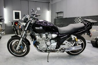 Yamaha XJR 1300 - 8
