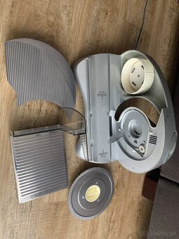 Zelmer elektrický krájač - 8