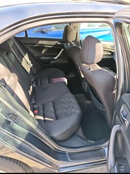 Honda Accord 2.2 ictdi - 8