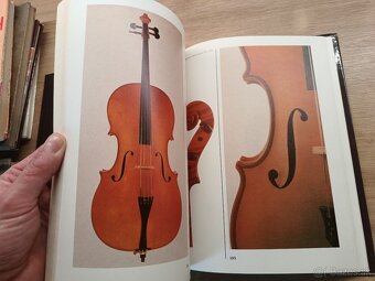 Husliar Osvald J. Willmann 1983 - 8