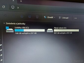 Asus Expertbook so 16gb ram i3 procesorom 256gb ssd diskom a - 8