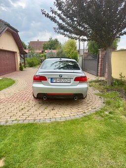 BMW E92 335d – Originál M-Packet - 8
