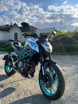 Cf moto 300 - 8