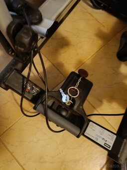 Thule držiak bicyklov pre 4 bicykle - 8